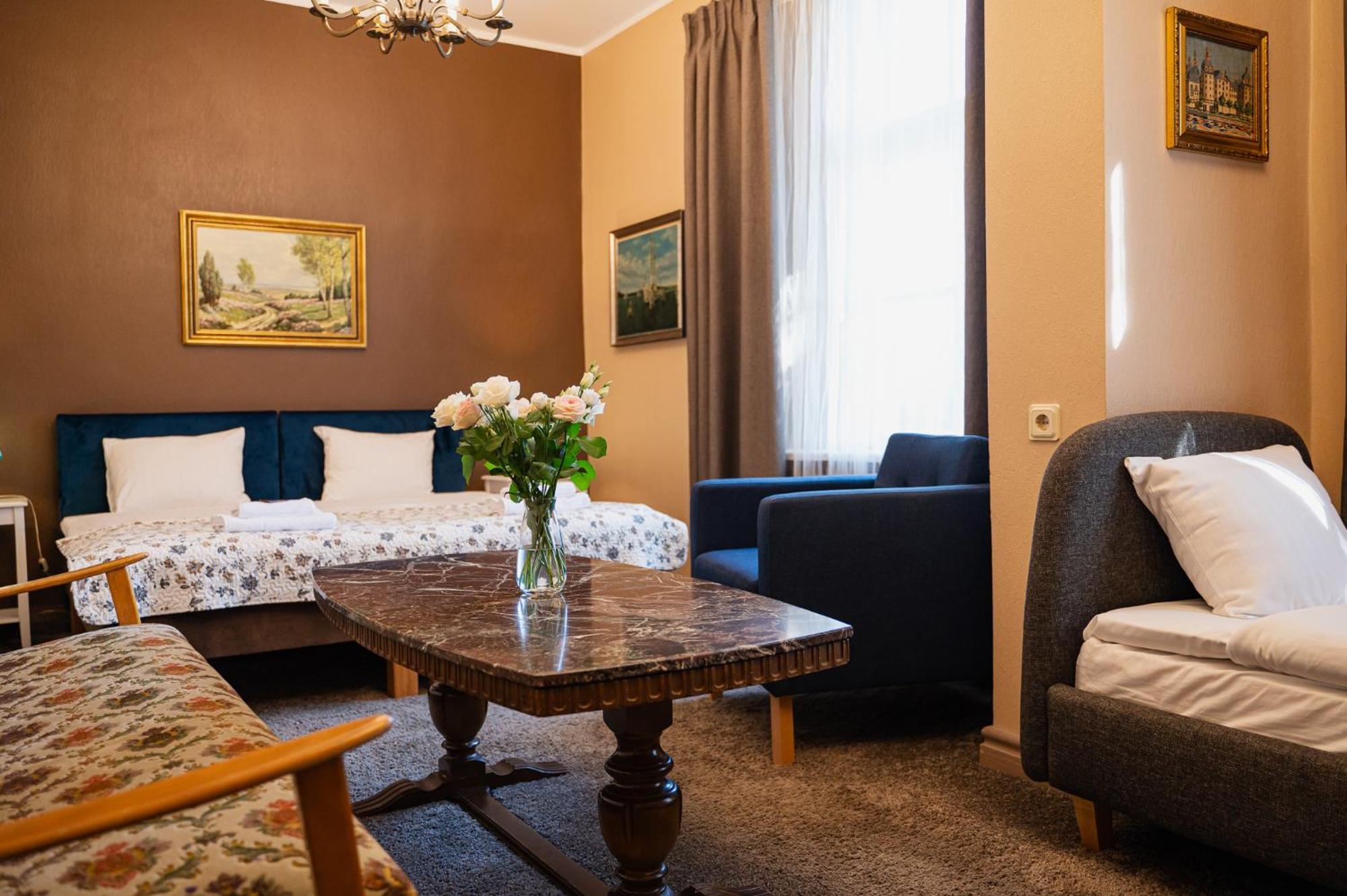 Boutique Hotel Virkas Muiza Kuldiga Room photo