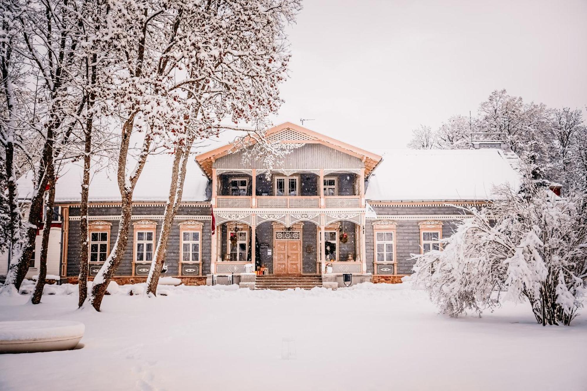 Boutique Hotel Virkas Muiza Kuldiga Exterior photo