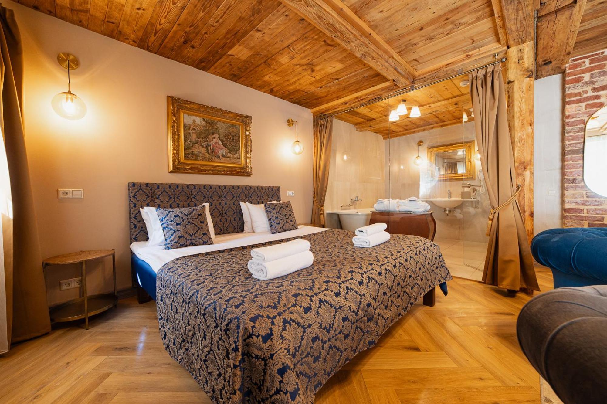 Boutique Hotel Virkas Muiza Kuldiga Exterior photo