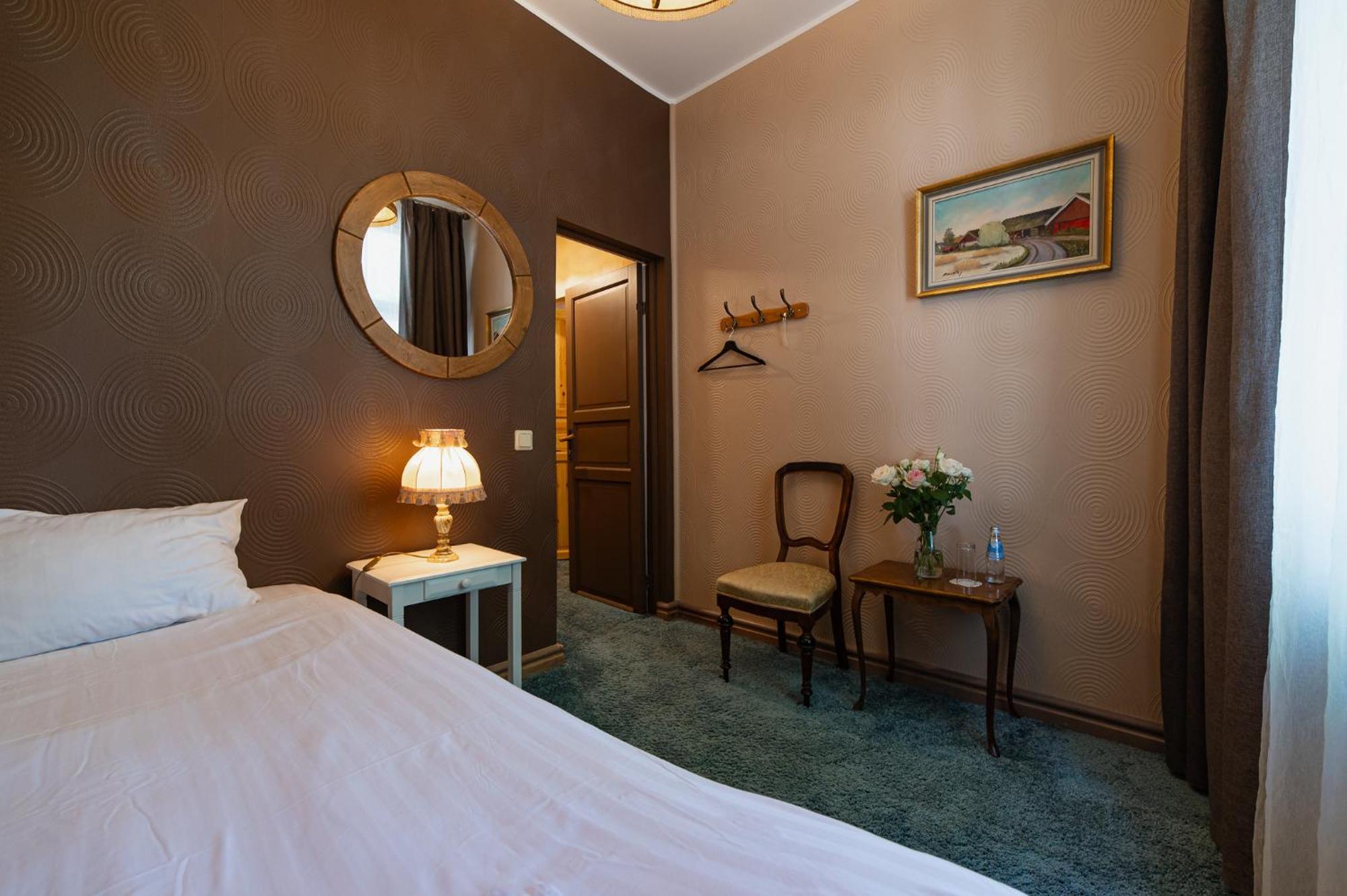 Boutique Hotel Virkas Muiza Kuldiga Exterior photo